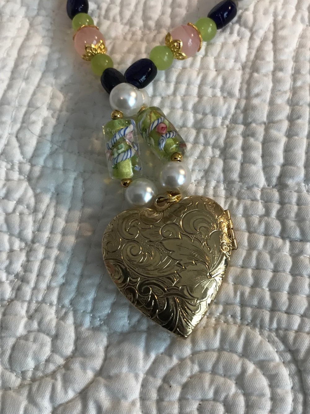 “My Open Heart”: Artisan necklace - Picture 9 of 14